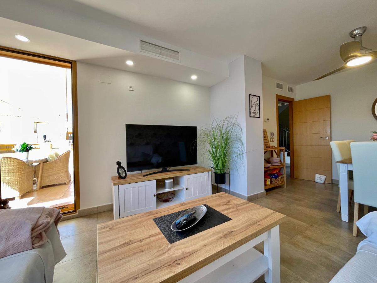 Ferienwohnung Modern 2-Floor Penthouse With Sea Views - Sleeps 7 Finestrat Exterior foto